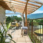 Πανσιόν La Grange Du Paris 3*